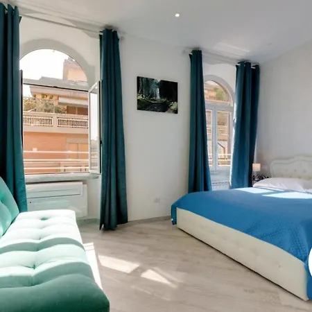 Colosseo 2 Stanze E 2 Bagni Apartamento *